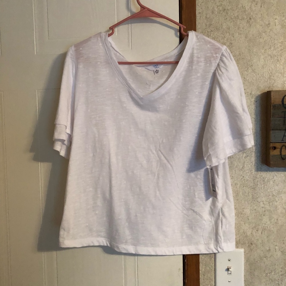NWT Time and Tru White Tee-Shirt